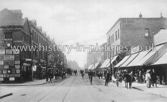 High Road looking West, Ilford, Essex. c.1904
